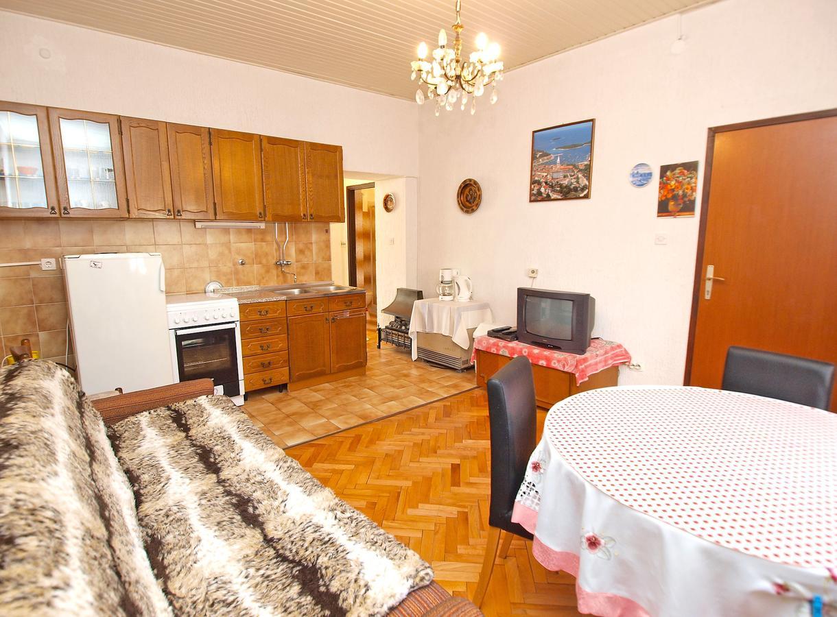 Apartments Danica 271 Vrsar Buitenkant foto