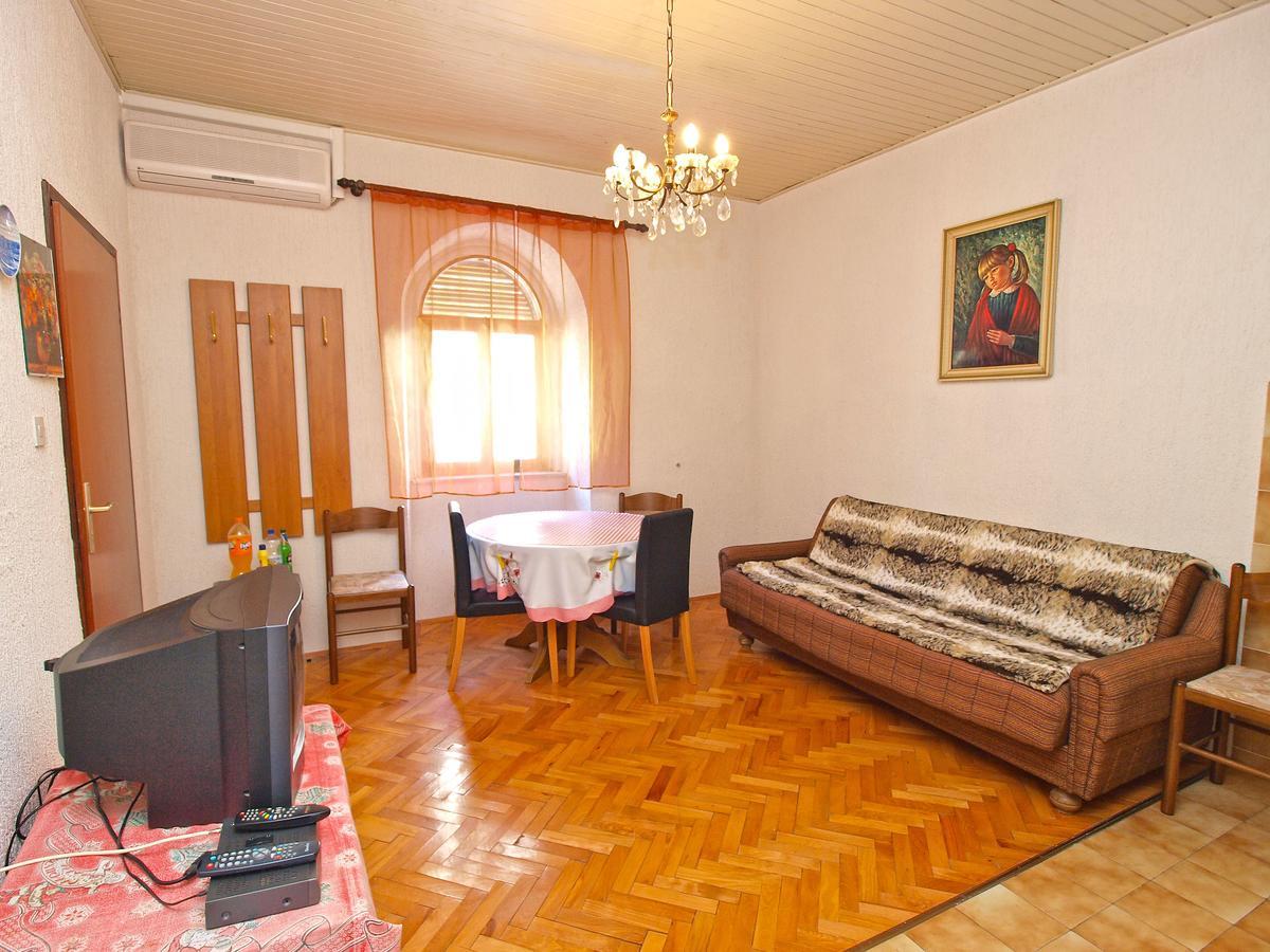 Apartments Danica 271 Vrsar Buitenkant foto